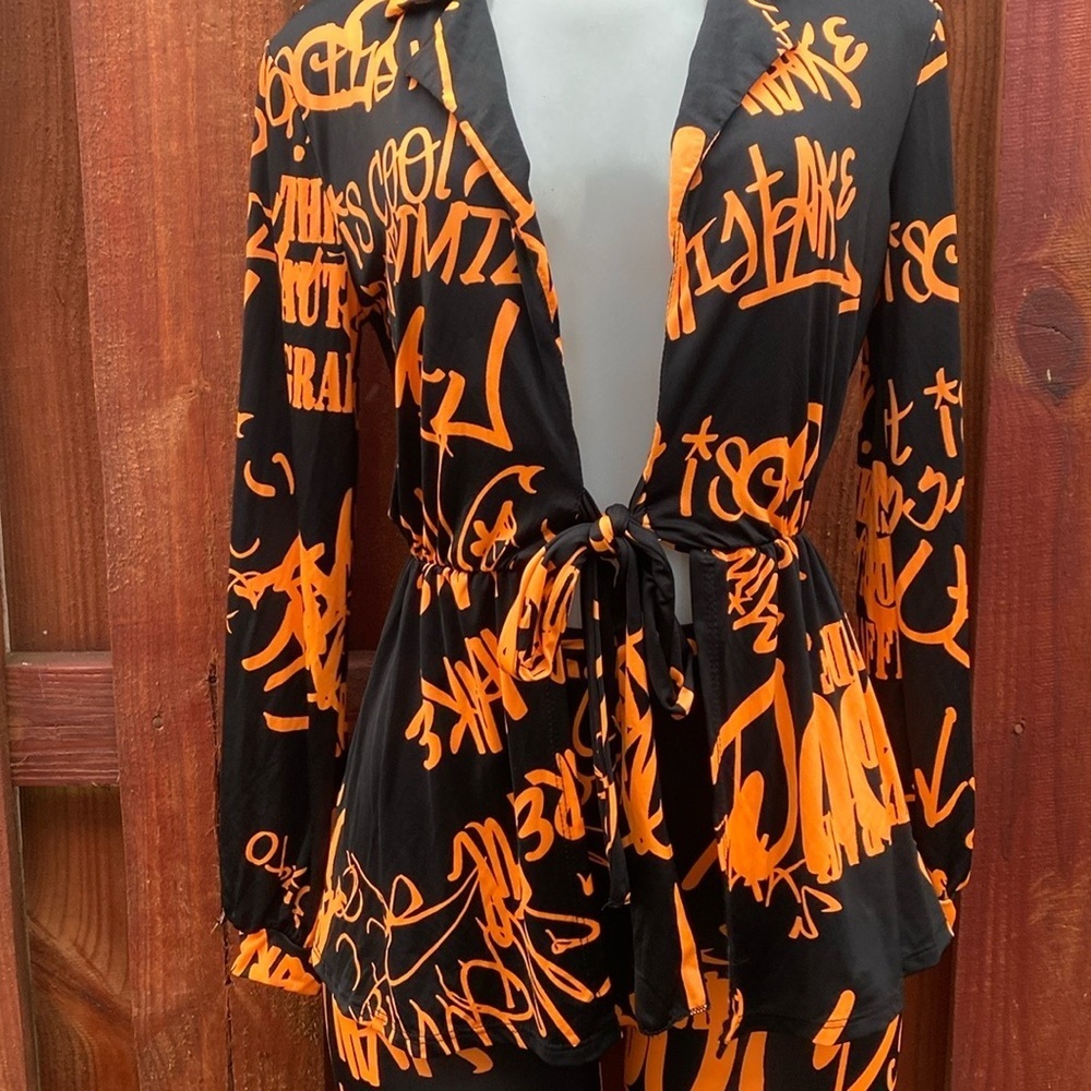 Women's Black & Orange Graffiti Print Pantsuit Size S - Picture 5 of 9
